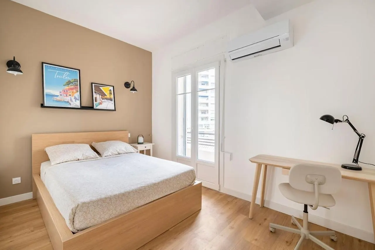 Les Lofts De Saint Clair Un Balcon A Toulon Centre Ville, Marche Provencal, 4Ch Avec Bureau Et Connexions Wifi Haut Debit, Clim, 5 Smart Tv, 2 Salles D'Eau, 2Wc, 8 Pax Max, Tout A Pied شقة
